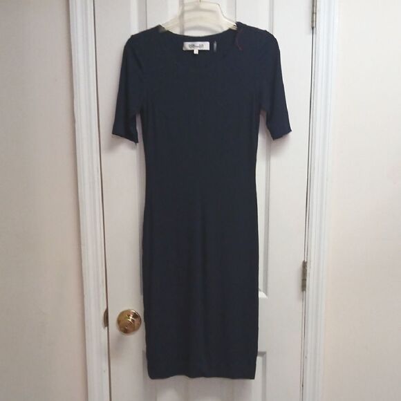 Diane Von Furstenberg Dresses & Skirts - DIANE VON FURSTENBERG Elegant Black Pencil Dress NWOT